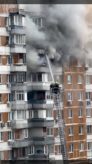 На западе Москвы, по данным столичного управления МЧС и информагентств, инцидент произошел сегодня,
