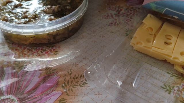 Дневник 17.08.2026год.Нашагали шаги,поели вкусняшек.Обычный день.
