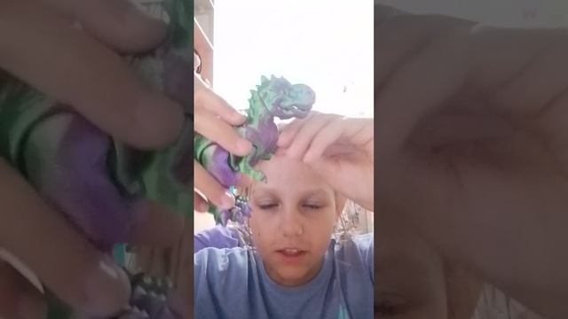 показываю мою коллекцию 3 д игрушек.