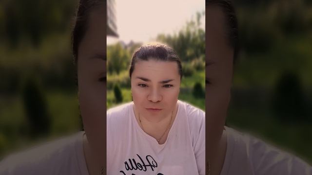 Губа,ты ли самодостаточная,а креветки не ешь🤣