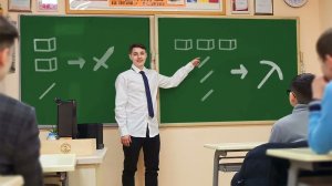 Я стал Учителем и провел УРОК ПО МАЙНКРАФТУ в реальной Школе!