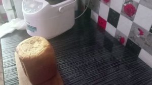 Хлеб с вялеными томатами и сыром в хлебопечке
