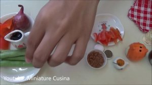 АСМР-готовка: Курица с куркумой в миниатюрной игрушечной кухне