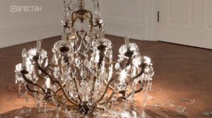 Ревнивая махачкалинка разбила в магазине люстру за 138 тысяч рублей