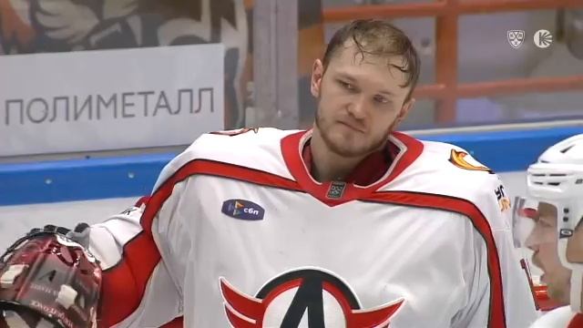 Коротких. Попытка забросить от головы вратаря. Амур_Авто_16022025