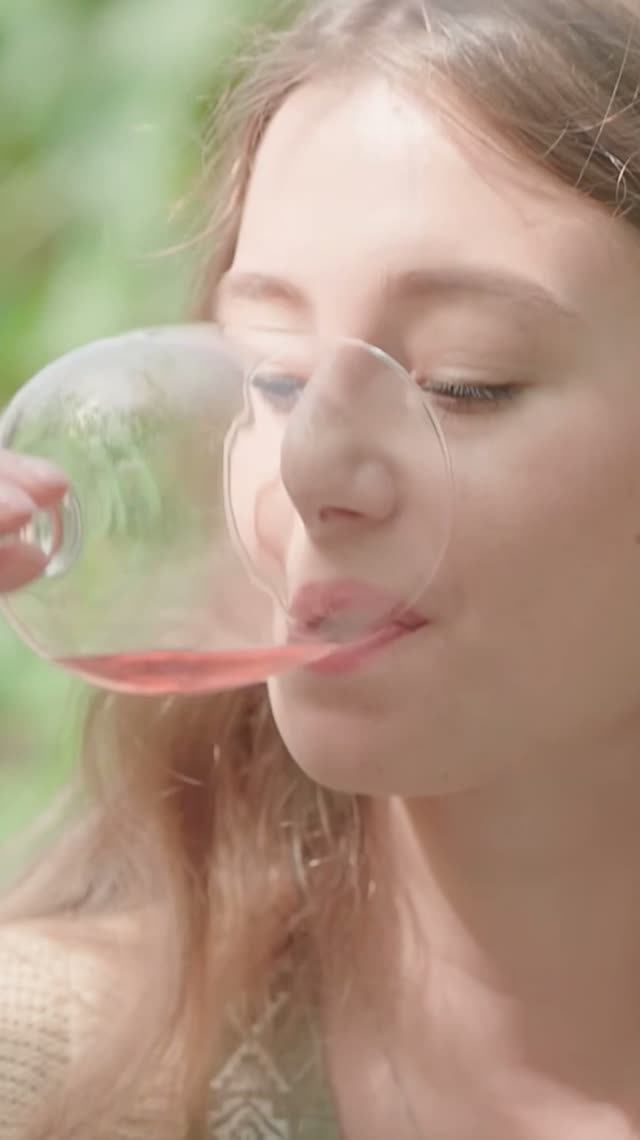 Я пила СИБИРСКОЕ вино! Да-да.🍇