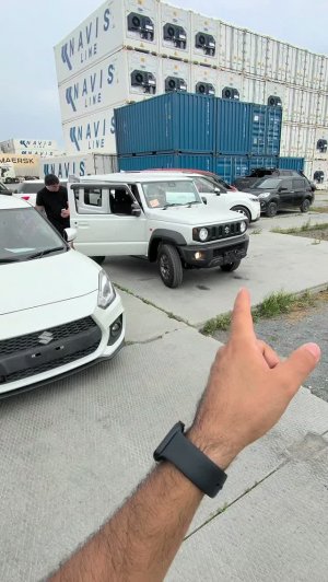 Получили 5 автомобилей из Японии