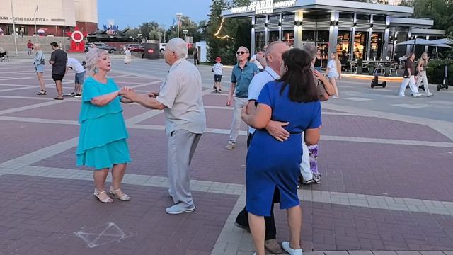 Зачем тебя я, милый мой, узнала... 16.08.26...
