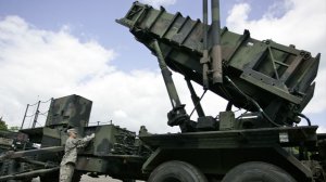 «Ситуация отчаянная»: Зеленский показал американским журналистам ржавые Patriot