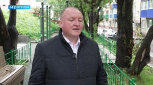 ЗАВЕРШАЕТСЯ БЛАГОУСТРОЙСТВО ТЕРРИТОРИИ ДОМА №4 В САДОВОМ ПЕРЕУЛКЕ В ПЕТРОПАВЛОВСКЕ • НОВОСТИ