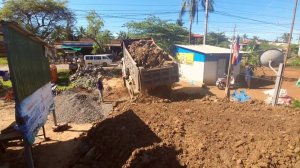 Breaking Assumptions...!!Transforming Landfill into a Modern, Sustainable Home [720p]