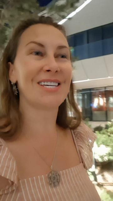 Иришка приехала)