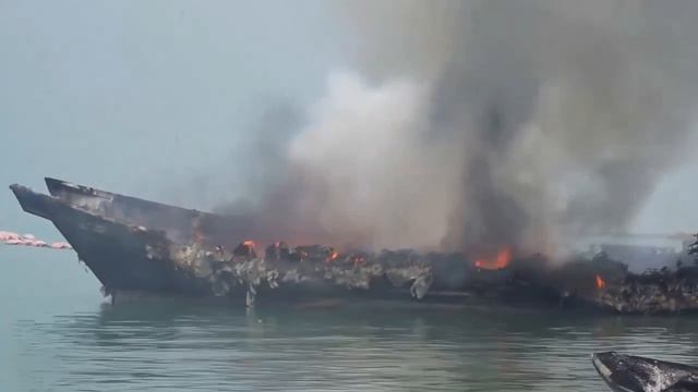 Хуситы открыли второй фронт и ведут там активные боевые действия.

Хуситы ударили по позициям саудов