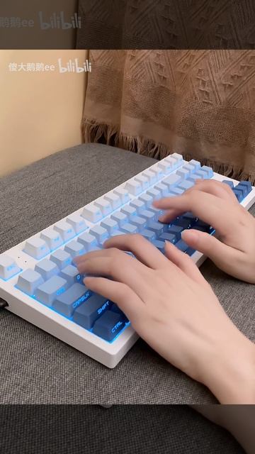 Лучшие механические клавиатуры⌨️ 2026 ТОП-5 для игр и работы, тихие и быстрые свитчи. Рейтинг!