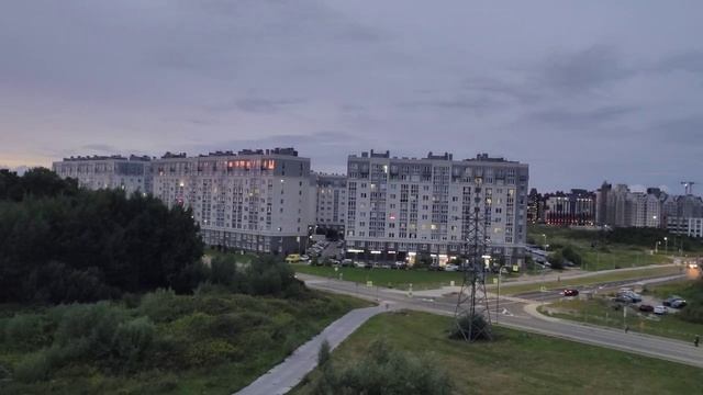 Красивый закат в Калининграде.Новая дорога в нашем районе.