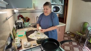 Домашний влог: глажка, разговоры по душам и обед из «ничего»