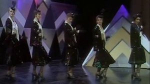 Pans People - Barry White You_re The First_ The Last_ My Everything [Version 2]  25_12_1974.mp4