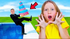 Настя празднует свой 11-й день рождения!