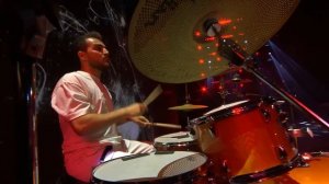 Roza Zergerli - İstedim (Dream Fest, 2025).mp4