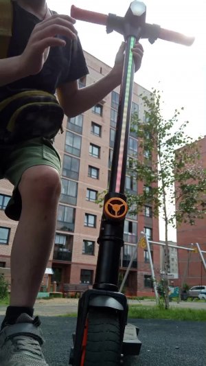 обзор на электросамокат.