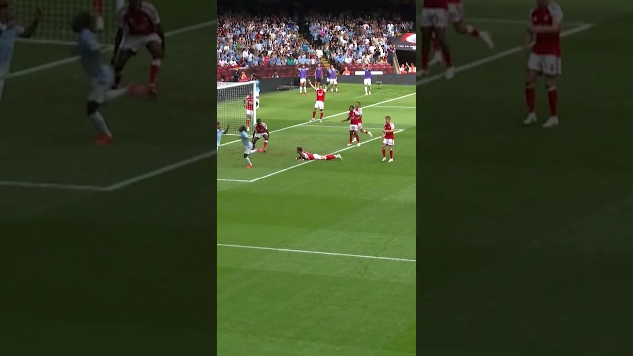 HEROIC DEFENDING FROM BEN WHITE!
