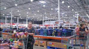 ТАКИХ РАСПРОДАЖ ЕЩЁ НЕ  БЫЛО ВЕЩИ ПО $2 .США. МАГАЗИН КОСТКО.