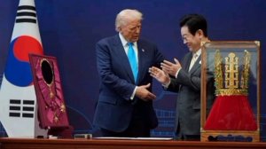 Трамп потребовал от Южной Кореи $10 млрд за обеспечение защиты.
