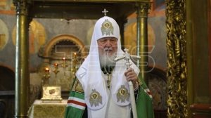 Молебен патриарха Кирилла у мощей святого Дмитрия Донского в Москве