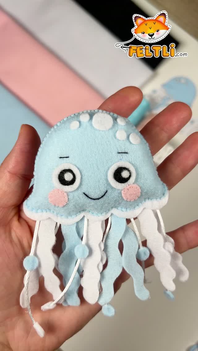 Игрушки из фетра / Медуза из фетра своими руками 🪼#feltli #игрушкиизфетра #фетр #шьюизфетра