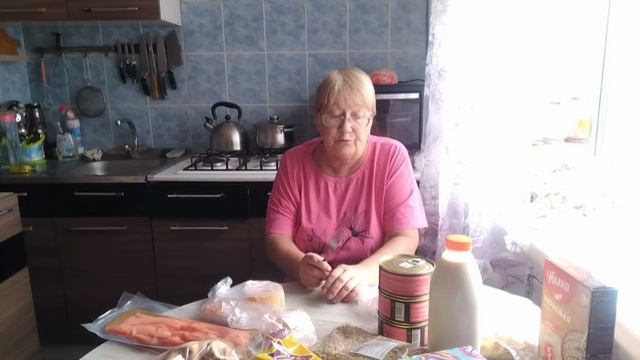 Закупились продуктами.На ужин доедаем всё.