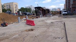 Архитектурная отделка входных павильонов на пусковой станции метро Бульвар Генерала Карбышева