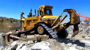 Caterpillar D11N Extreme Pushing [720p]