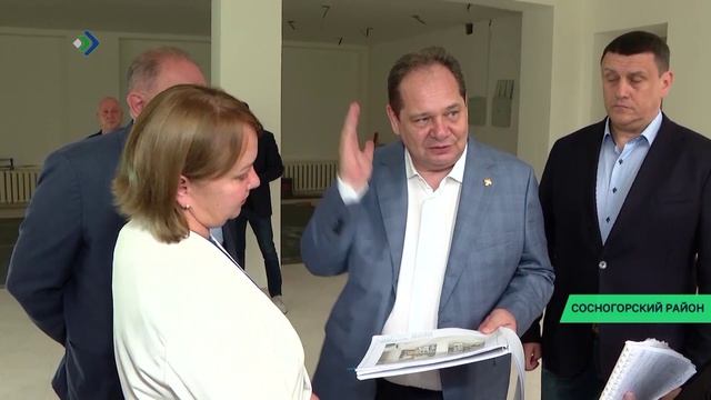 Глава Коми проинспектировал ход ремонта Сосногорской межпоселенческой центральной библиотеки