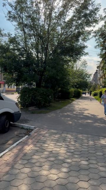 Исследуем Электросталь: прогулка по улице Жулябина