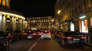 А в Питере, наверно, дождь