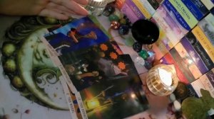 ❗ОН НА ЧТО-ТО НАДЕЕТСЯ И РЕШЕНИЕ УЖЕ СОЗРЕЛО💛💖 таро расклад