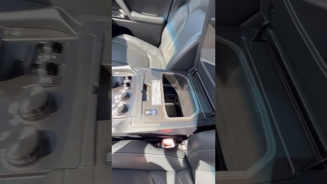 LEXUS LX570 2015/16 год