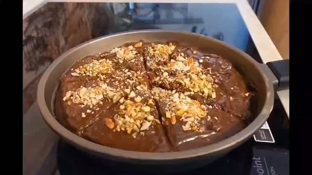ШОКОЛАДНЫЙ ПИРОГ НА СКОВОРОДЕ