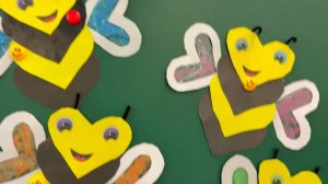 «Пчелки» аплкация 3D из шести сердечек, у подготовишек к Медовому Спасу Funny Ant Malahovka