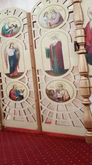 Дорогие братья и сёстры! Божественная служба храм Святой Троицы