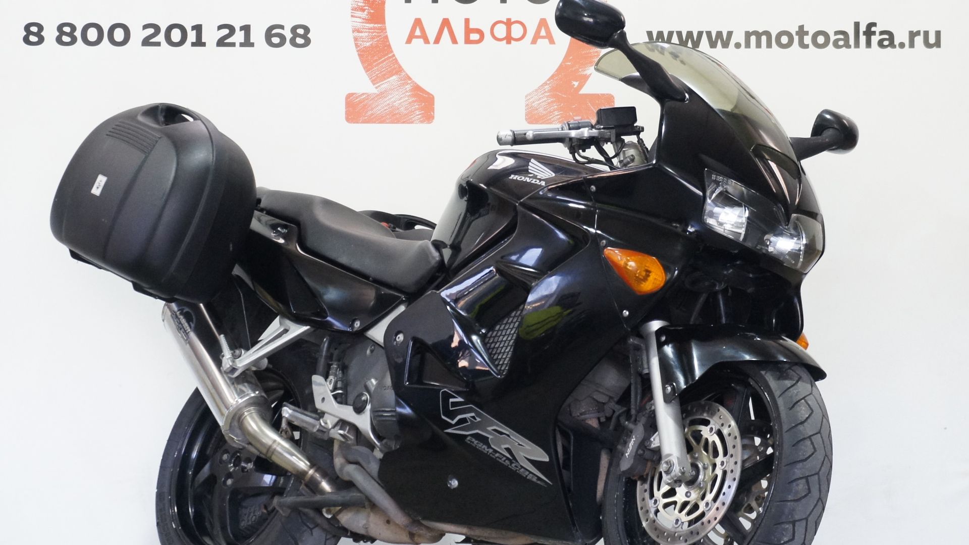 А 883 Honda VFR 800 1998 г. 2 кофра Www.motoalfa.ru Кредит онлайн. Доставка