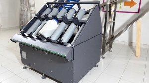 Приводной рольганг для вращения бутылок. 1038