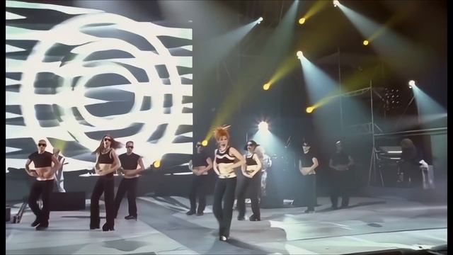 MYLENE-FARMER–Desenchantee-LIVE-1996!!!