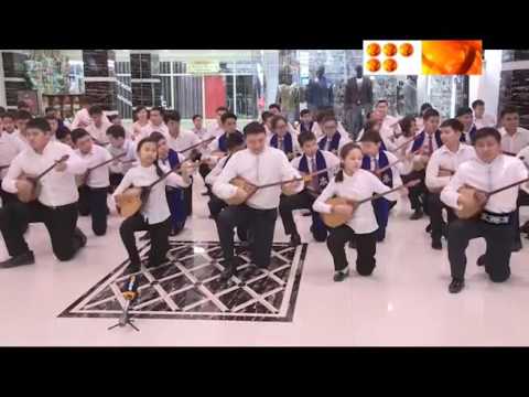 Флешмоб домбристов