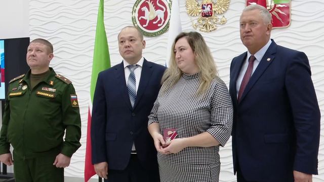 В Заинске вручили государственные награды