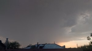 слабая вечерняя гроза🌦️⛈️молнии.