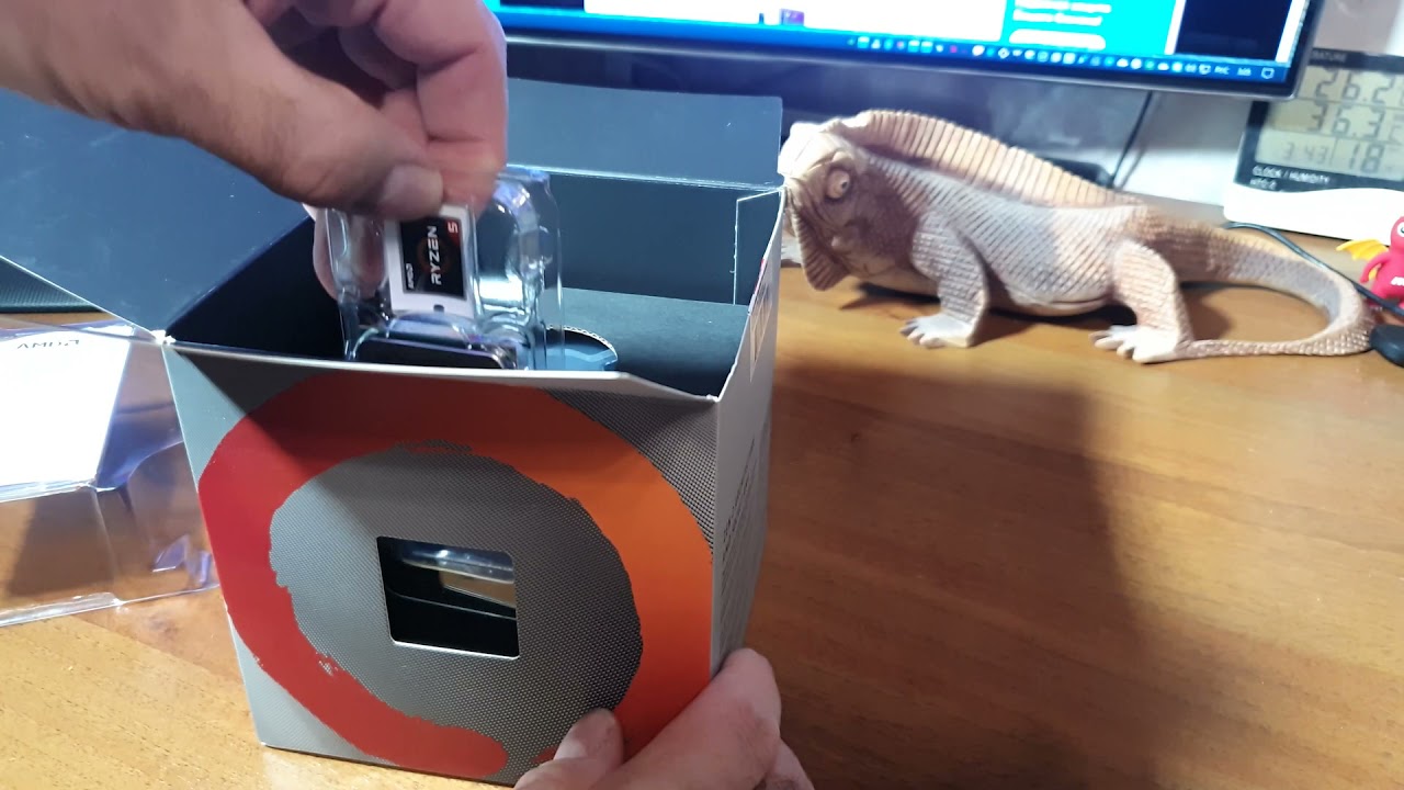 Распаковка AMD Ryzen 5 3600XT (август 2020)