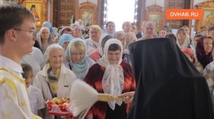 Православные хабаровчане отмечают Яблочный спас
