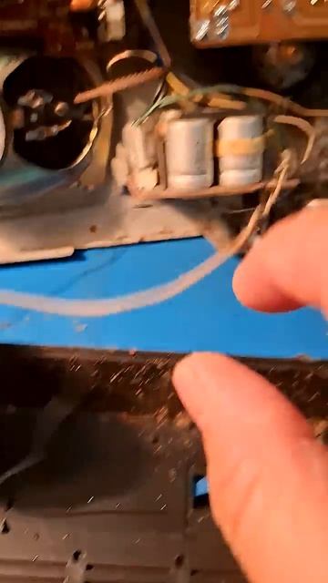 Repair Of The Spring 207 Stereo Tape Recorder Of The USSR_Ремонт Весна 207 стерео магнитофон СССР
