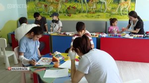 Помочь детям с тяжёлыми заболеваниями теперь можно, купив открытку